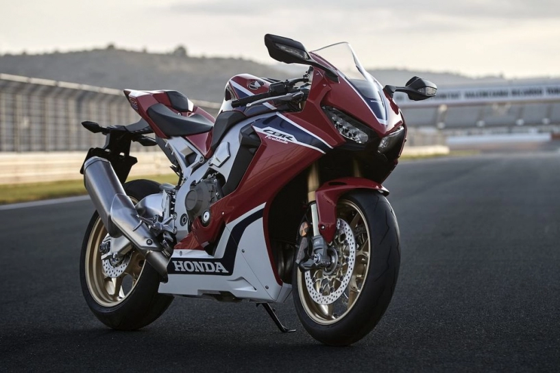 Honda cbr1000rr sp 2017 phân tích các thay đổi đáng giá