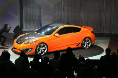  hyundai genesis coupe canh tranh với infiniti g37 