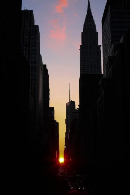 Ngắm hoàng hôn ngoạn mục ở manhattanhenge