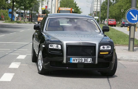  rolls-royce ghost sẽ sở hữu công nghệ mới nhất 