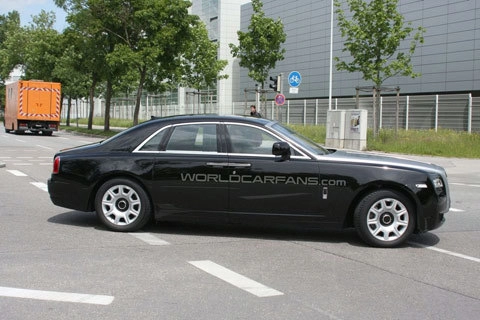  rolls-royce ghost sẽ sở hữu công nghệ mới nhất 