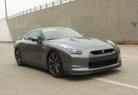  thêm một chiếc nissan gt-r về việt nam 