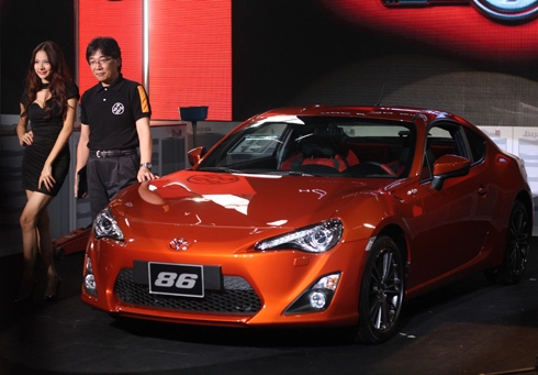  toyota 86 có giá 165 tỷ đồng tại việt nam 