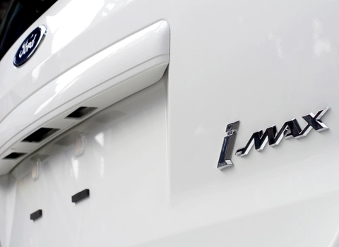  xe đa dụng ford imax 2010 xuất hiện tại việt nam 