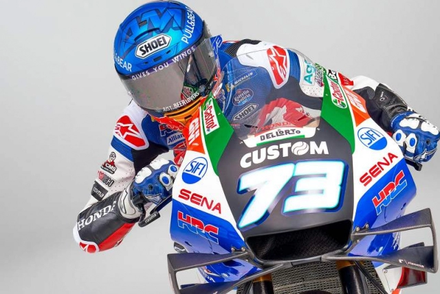 Alex marquez trong màu áo lcr honda motogp 2021