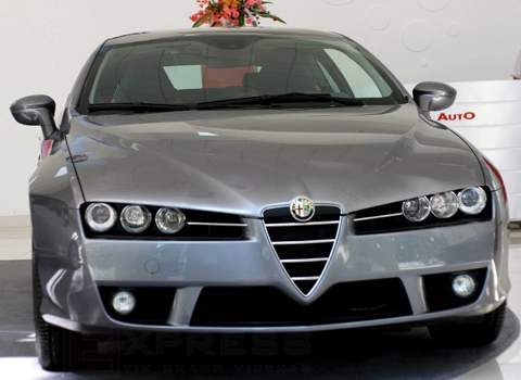  alfa romeo brera coupe xuất hiện tại sài gòn 