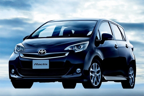  ảnh chi tiết toyota verso-s 2015 