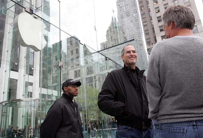 Apple cán mốc nghìn tỷ đô con đường trải hoa hồng gai và dấu ấn steve jobs p2