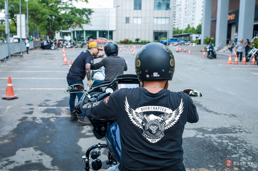 Back to the road trở lại những cung đường cùng chiến mã harley-davidson