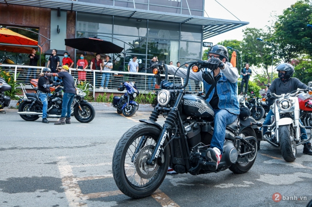 Back to the road trở lại những cung đường cùng chiến mã harley-davidson