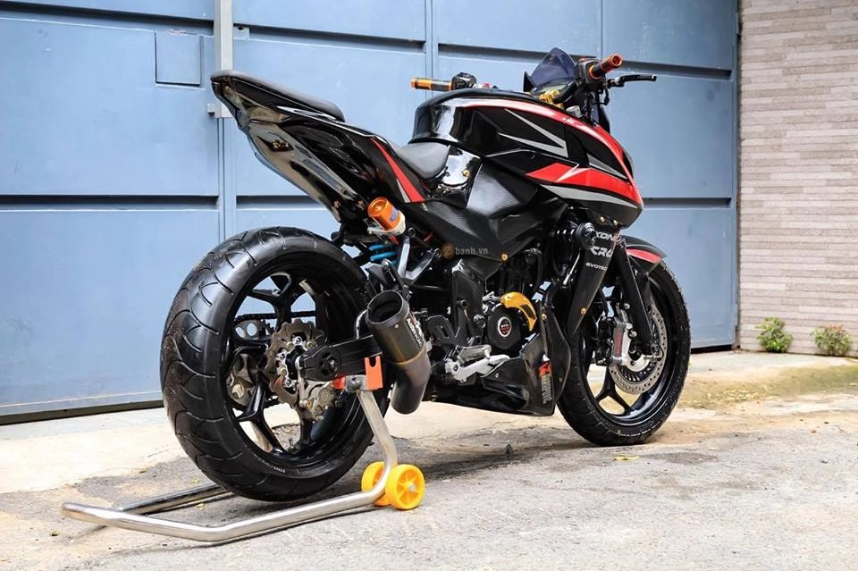 Bajaj pulsar 200ns độ chất với phong cách z1000 hầm hố