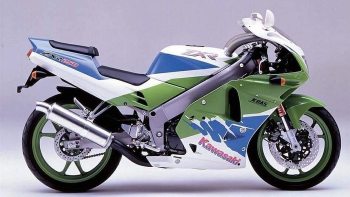 Bản nakedbike z-25r của zx-25r có thể được ra mắt vào cuối năm nay
