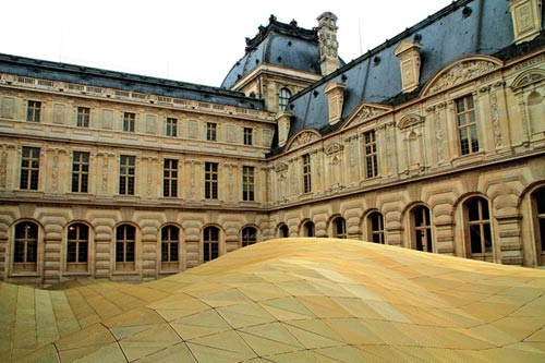 Bảo tàng louvre sáp nhập cổ điển và hiện đại