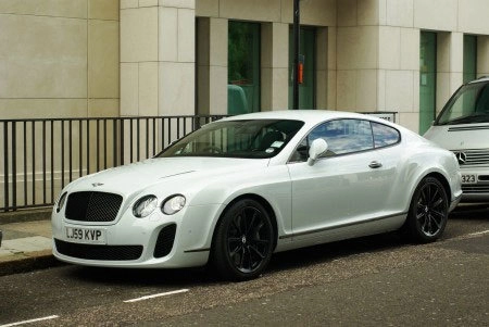  bentley và rolls-royce hàng độc trên phố london 