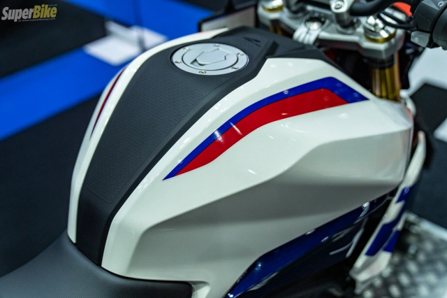 Bmw g310r 2022 ra mắt thị trường châu á với giá hơn 150 triệu đồng