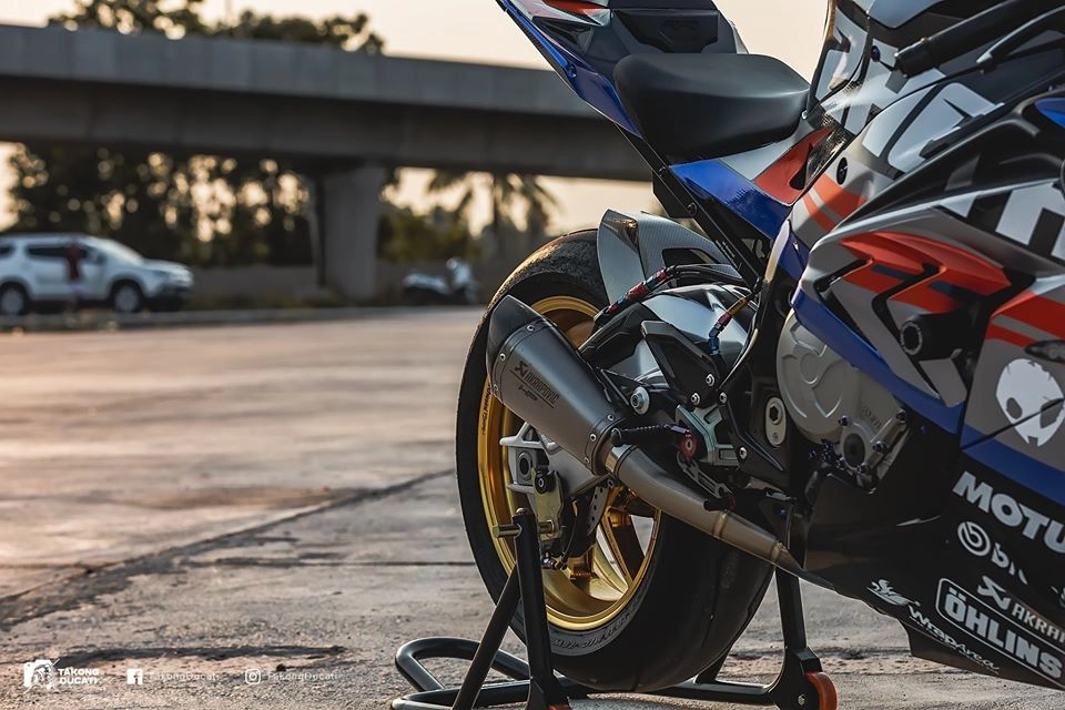 Bmw s1000rr độ cháy bỏng trong diện mạo cực chất