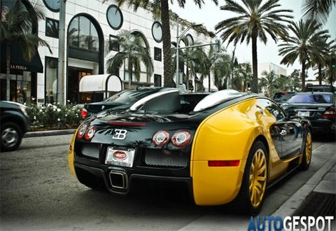  bugatti veyron màu độc ở beverly hills 