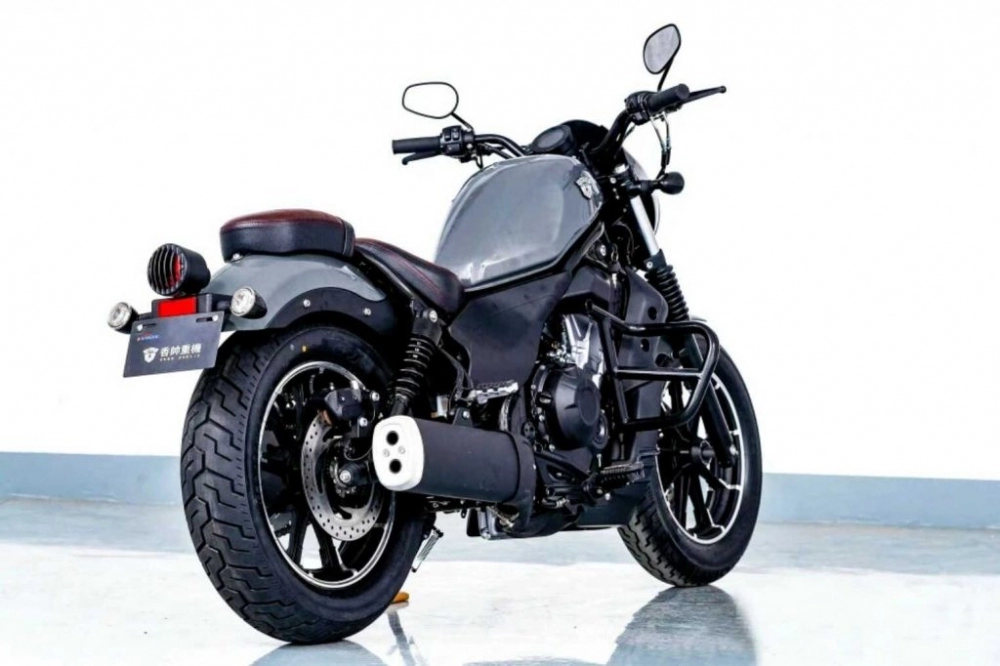 Cận cảnh xe moto honda rebel 500 chính hãng