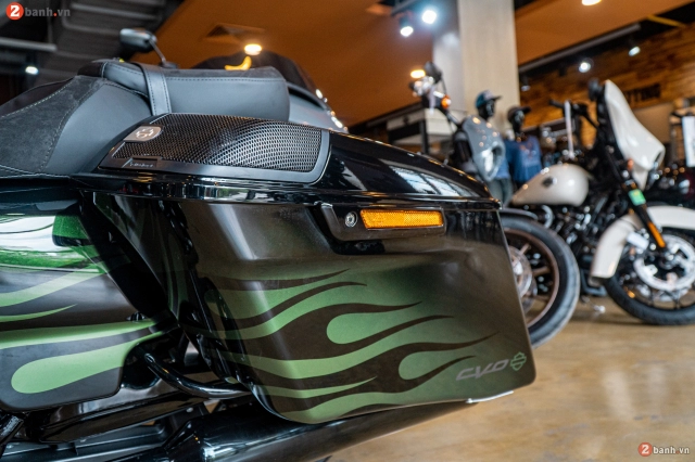 Chi tiết cặp đôi cvo road glide 2022 và cvo street glide 2022 lộ diện tại vn với giá trên 2 tỏi