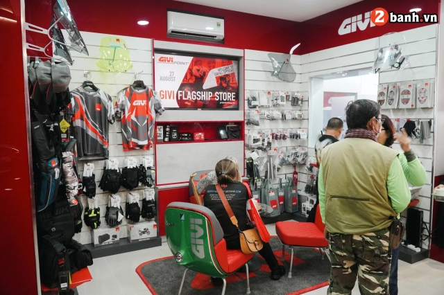 Chính thức khai trương cửa hàng givi point mới tại quận 7 tphcm