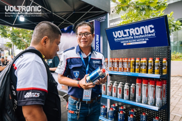 Dàn siêu phẩm chăm sóc xế cưng của hãng voltronic có mặt tại sport bike festival