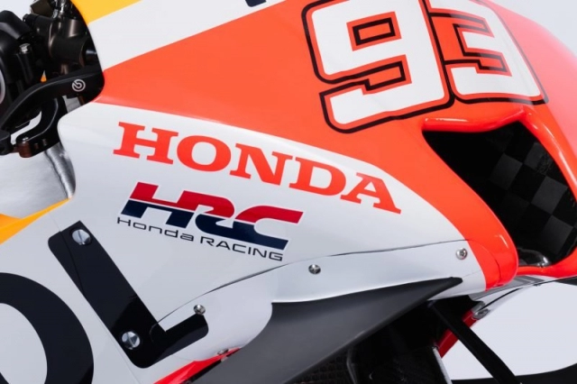 Đội đua repsol honda motogp 2022 lộ diện với ngoại hình hoàn toàn mới