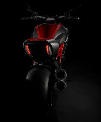  ducati giới thiệu diavel mới tại eicma 2010 