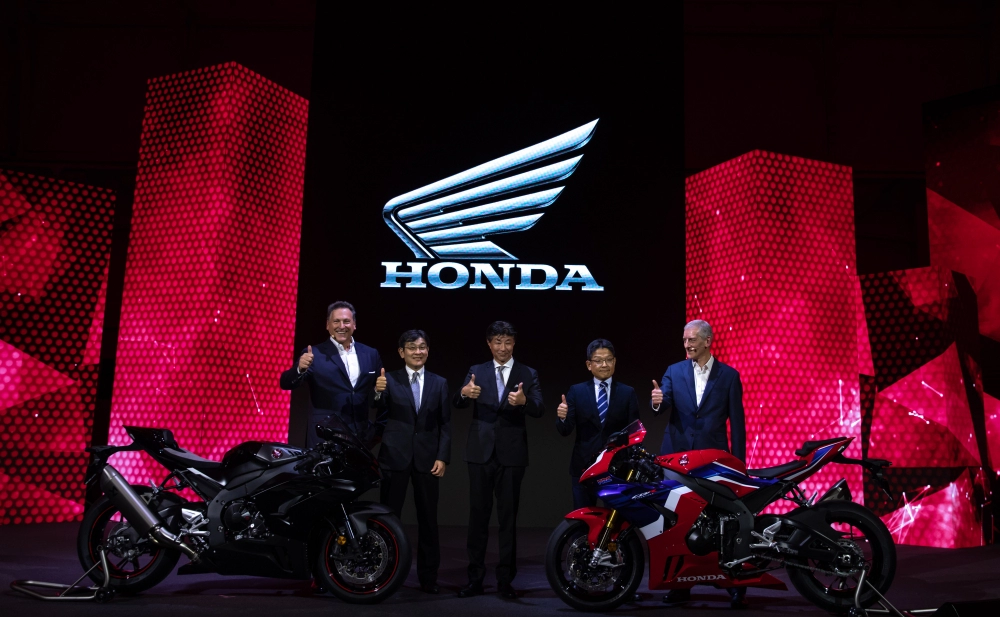 eicma 2019 honda làm thỏa mãn khao khát của mọi tín đồ tốc độ