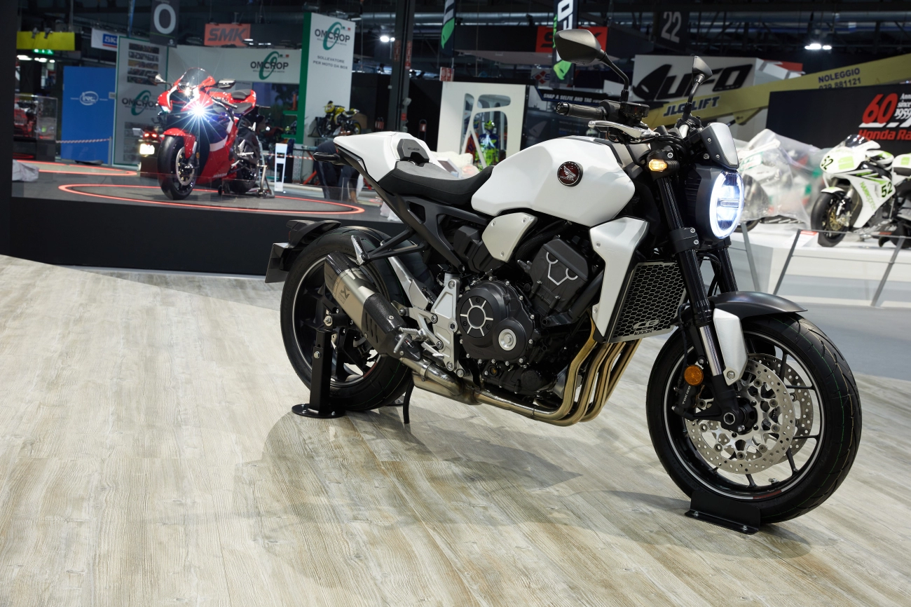 eicma 2019 honda làm thỏa mãn khao khát của mọi tín đồ tốc độ