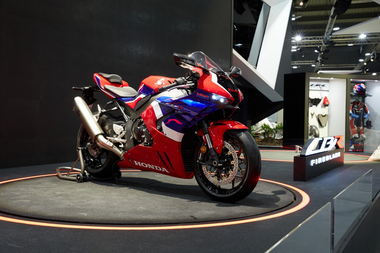 eicma 2019 honda làm thỏa mãn khao khát của mọi tín đồ tốc độ