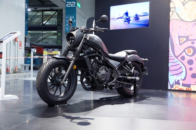 eicma 2019 honda làm thỏa mãn khao khát của mọi tín đồ tốc độ