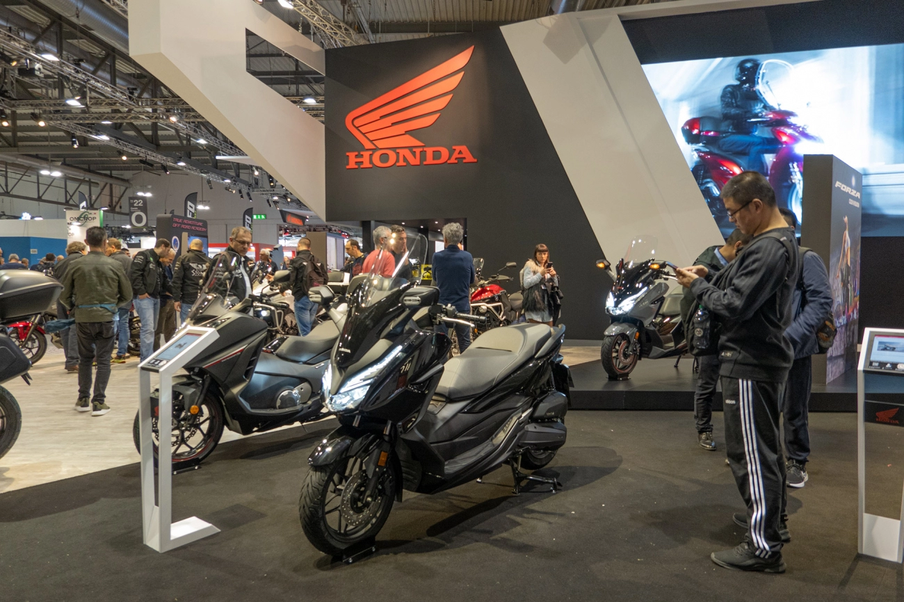 eicma 2019 honda làm thỏa mãn khao khát của mọi tín đồ tốc độ