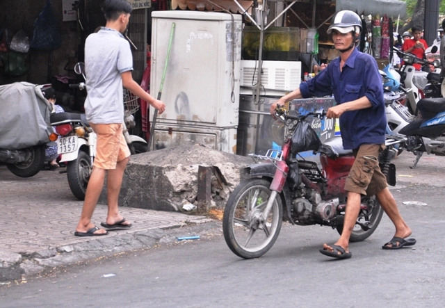 Giải pháp cho xe phổ thông bánh căm đi vỏ không ruột