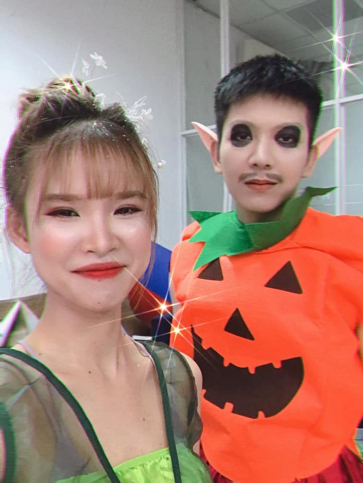 Halloween 2019 vợ tuấn hưng hóa thỏ đen băng di thành nebula