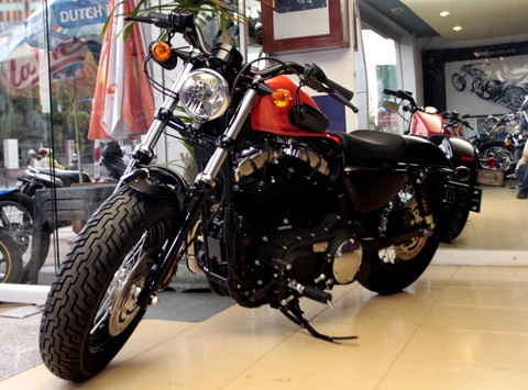  harley davidson forty-eight 2010 đầu tiên tại việt nam 