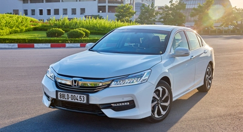  hỗ trợ phí trước bạ cho honda cr-v và honda accord 