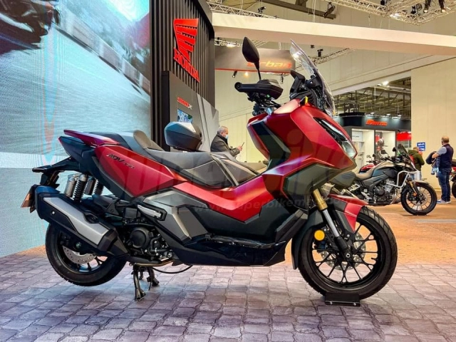 Honda adv350 chính thức ra mắt sau bao ngày chờ đợi