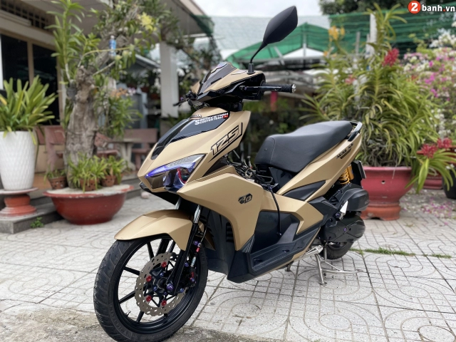 Honda air blade độ siêu ngầu làm bao người ngơ ngác bật ngửa