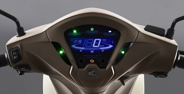 Honda biz 2021 - mẫu xe số giá cực mặn lai tạp giữa future led và vision