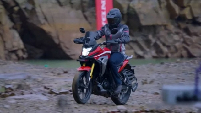 Honda cb200x xứng đáng là phiên bản thu gọn của africa twin với giá bán phải chăng