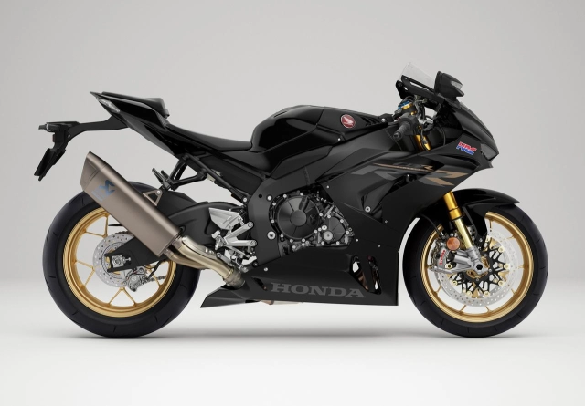 Honda cbr1000rr-r 2022 cập nhật chi tiết và giá bán