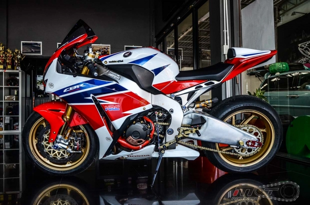 Honda cbr1000rr sp siêu khủng trong bản độ sport racing