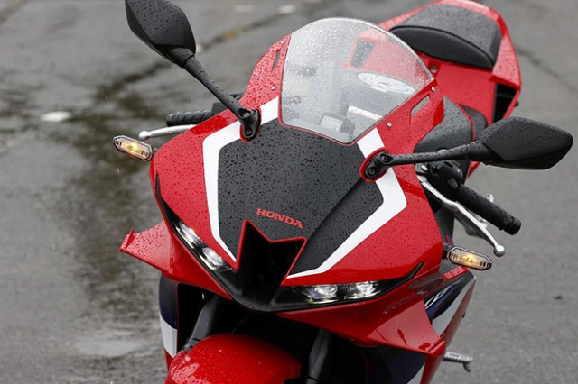 Honda cbr600rr 2021 chính thức ra mắt tại malaysia