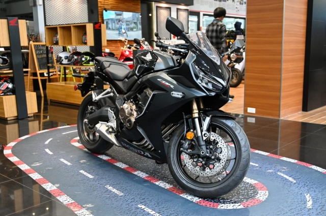 Honda cbr650r 2021 và cb650r 2021 đã chính thức có giá bán