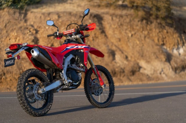 Honda crf450rl 2021 vừa trình làng với giá hơn 250 triệu đồng