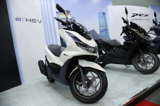 Honda pcx ehev 2022 sẽ bán ở việt nam tiết kiệm xăng ăn đứt air blade 160
