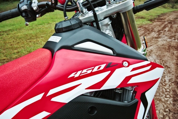 Honda ra mắt phiên bản enduro crf450l 2019