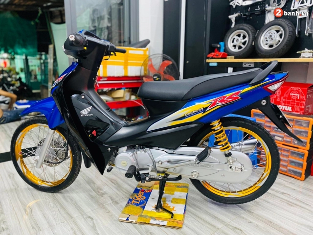 Honda wave độ đẹp hết chỗ chê khi sở hữu dàn chân đi ngược số đông