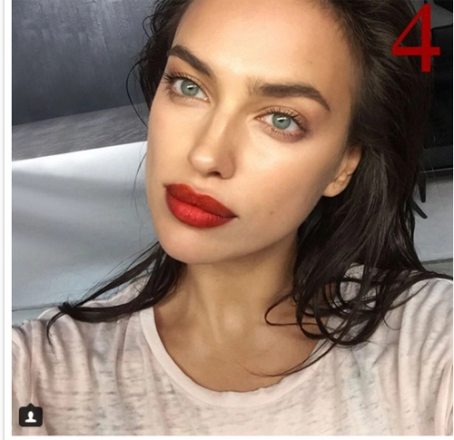 Irina shayk mặc áo tắm khoét sâu táo bạo bên bờ biển