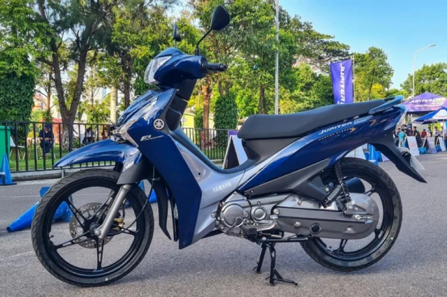 Jupiter finn 2022 thiết lập kỷ lục giá đắt cho yamaha khi bị độn giá chót vót